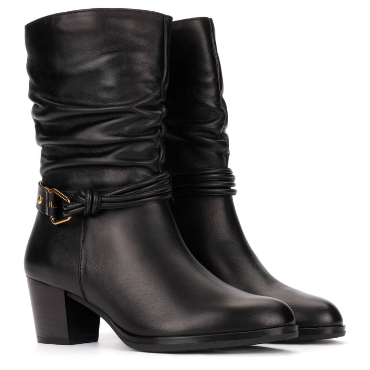 Pikolinos Zamora W0E-9787 black boot, angled pair view