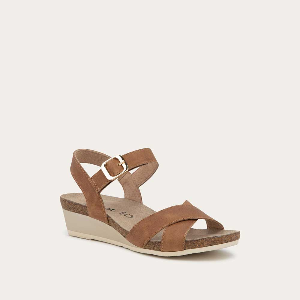 Naot Throne women's leather wedge in Latte, alternate side view