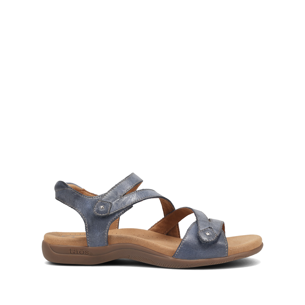 Taos Big Time women's sandal in Dark Blue, outside view