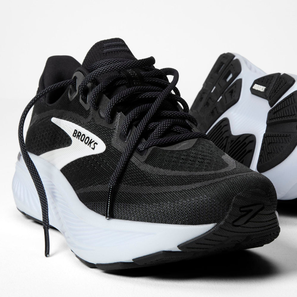 Mens Brooks Ghost 18 in Black/Grey/White, 3/4 front lace-up view